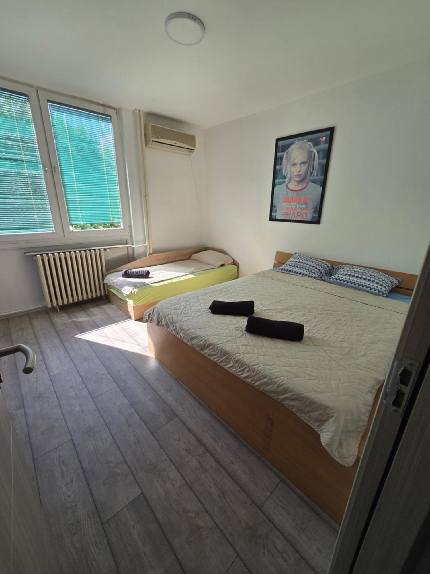 City Center Apt Wfree P Скопье Экстерьер фото