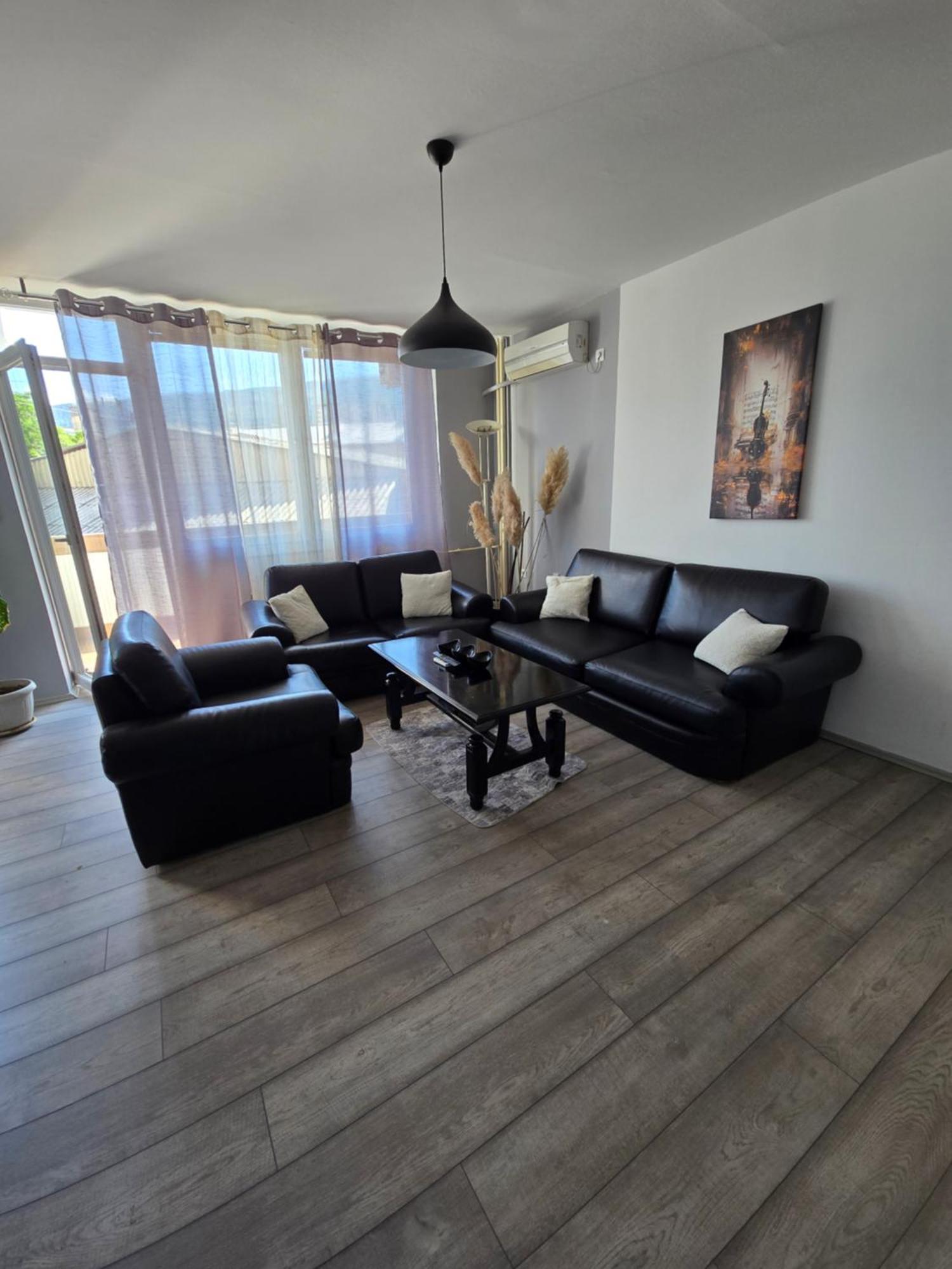 City Center Apt Wfree P Скопье Экстерьер фото